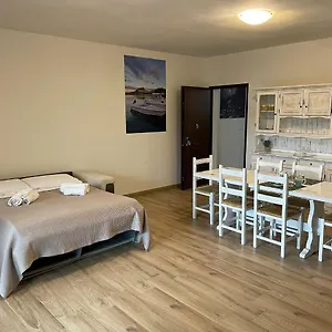  Bed & Breakfast Madie